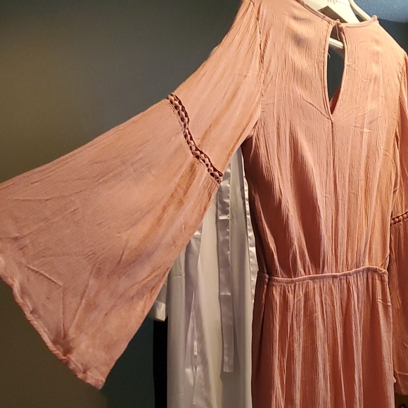 Mauve Pink Romper - Picture 3 of 3